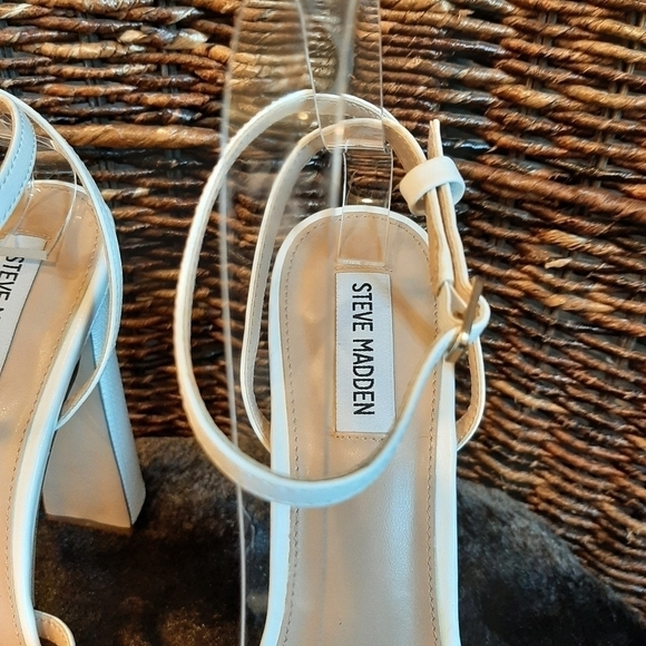 Steve Madden Women's 9.5 White Mips Strappy Platform Dress Sandals 90s Y2K Heels - Picture 6 of 10